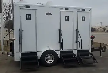 portable toilet rental